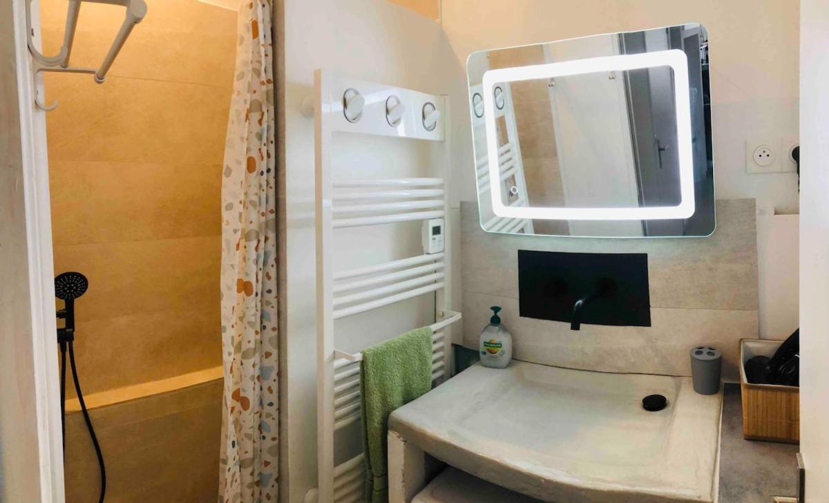 Moulin De La Calade -tower View, Heart Of Provence & Ac Apartment
